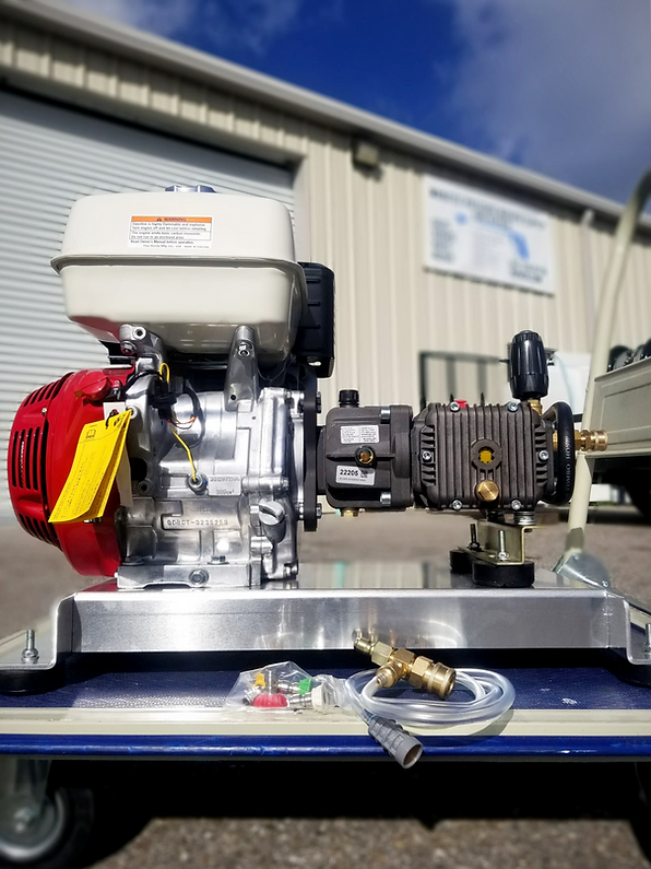 5.5GPM at 3000PSI Honda GX390 With AR Pump