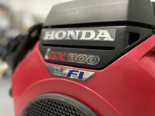 Honda IGX800 engine on Bandit B-K1035HC 10 GPM 3500 PSI Pressure Washer