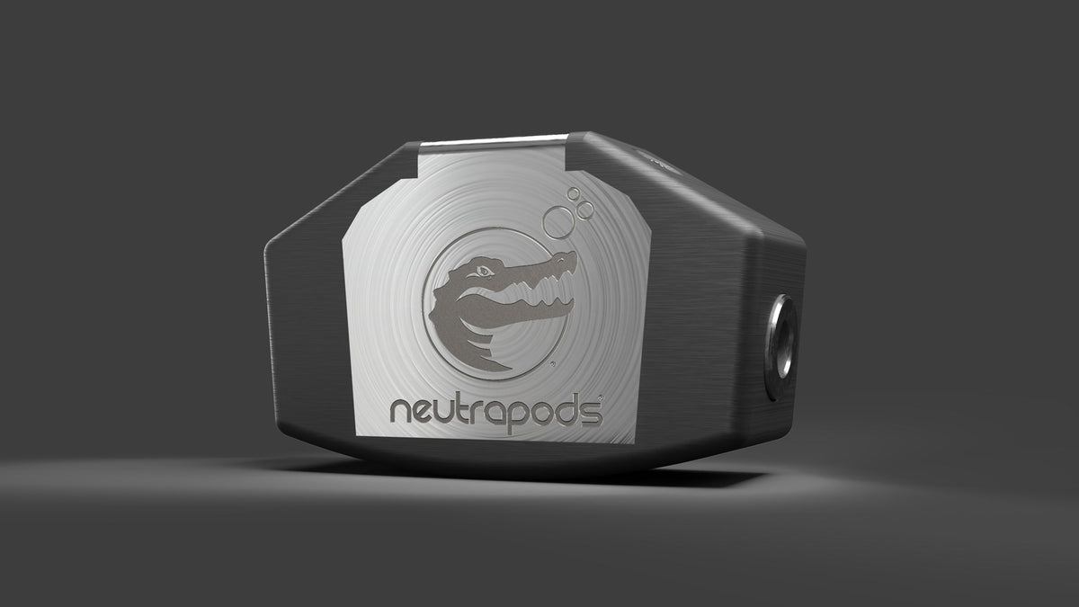 Front view of NeutraPods Gator gutter tool head